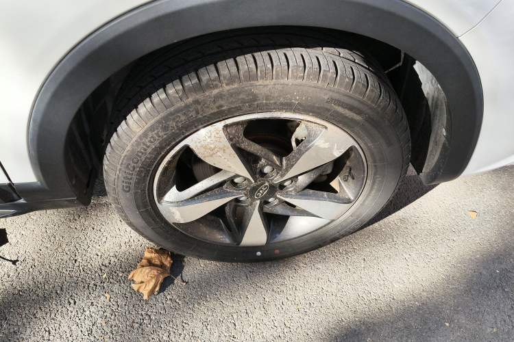 Used  Refine S3 2017 1.5L Manual Luxury Smart Model