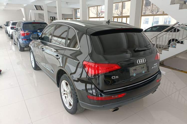 Used Audi Q5 2016 40 TFSI Comfort Model