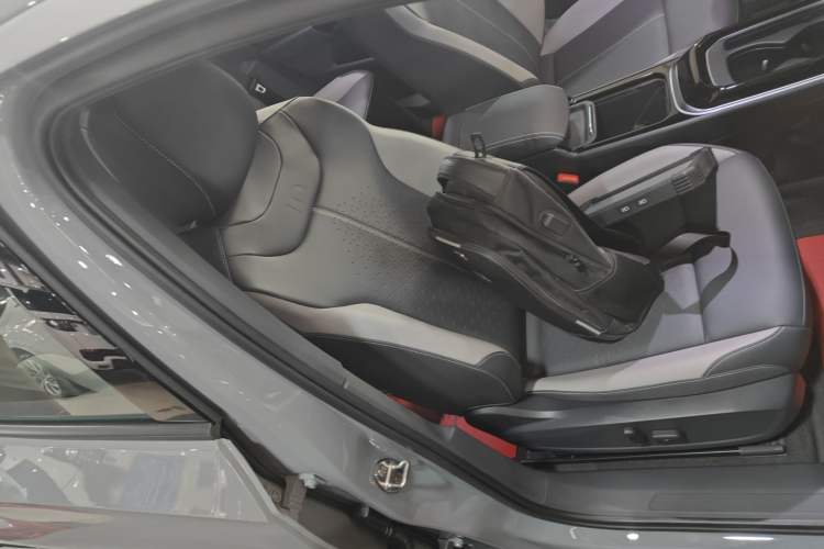 Used Volkswagen ID.4 CROZZ 2026 Model Pure Enjoyment Edition PURE