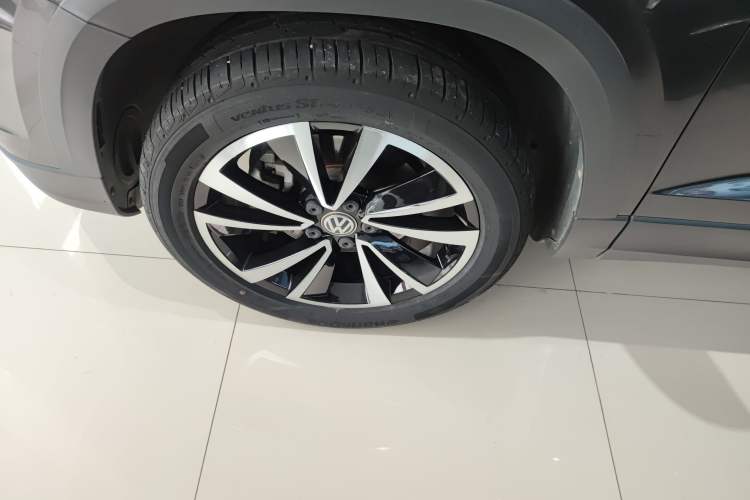 Used Volkswagen Tharu 2020 280TSI Two-Wheel Drive Luxury Plus Version China VI Standard
