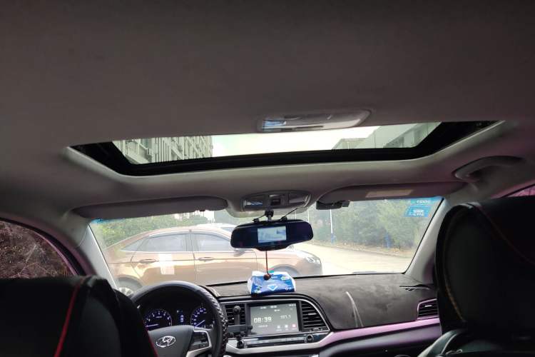 Used Hyundai Elantra (6th Generation / Lingdong) 2018 1.6L Automatic 15th Anniversary Special Edition