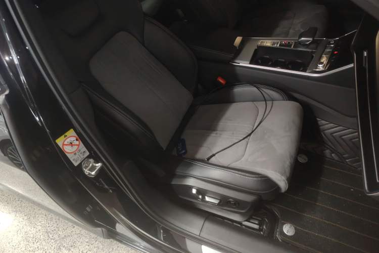 Used Audi A6L 2024 45 TFSI Prestige Dynamic Edition
