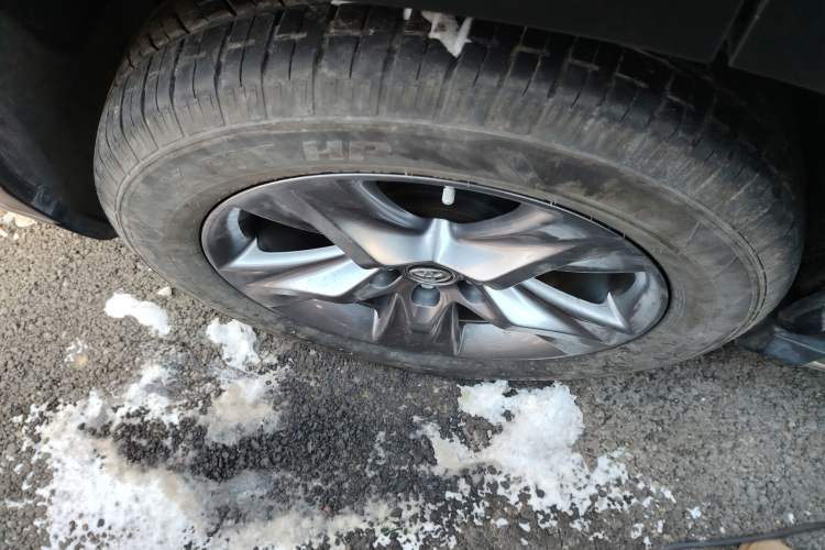 Used Toyota Highlander 2018 2.0T Four-Wheel Drive Luxury Edition 7 Seats China V Emission Standard
