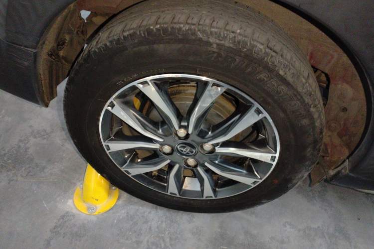 Used Toyota YARiS L Zhi Xuan 2021 X-Trail 1.5L CVT Luxury Edition