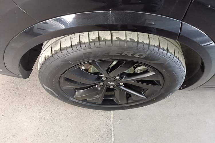 Used Li Auto L7 2023 Pro Model
