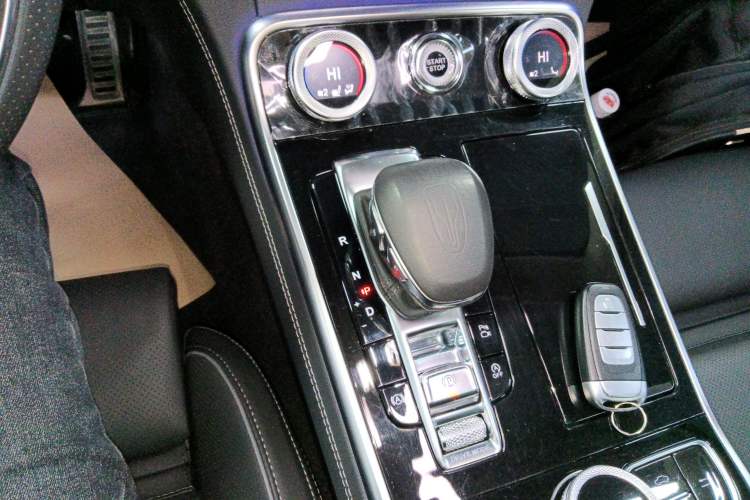 Used Hongqi H9 2020 2.0T Smart Connect Flagship Edition
