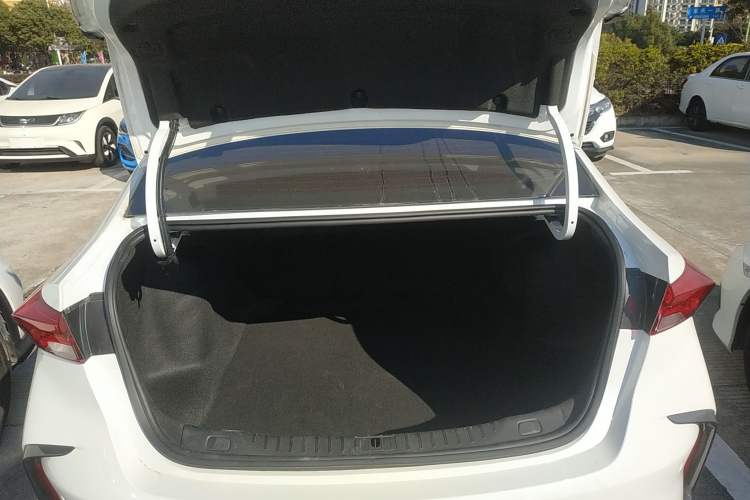 Used Buick Verano 2022 Pro GS Wind-Chasing Edition
