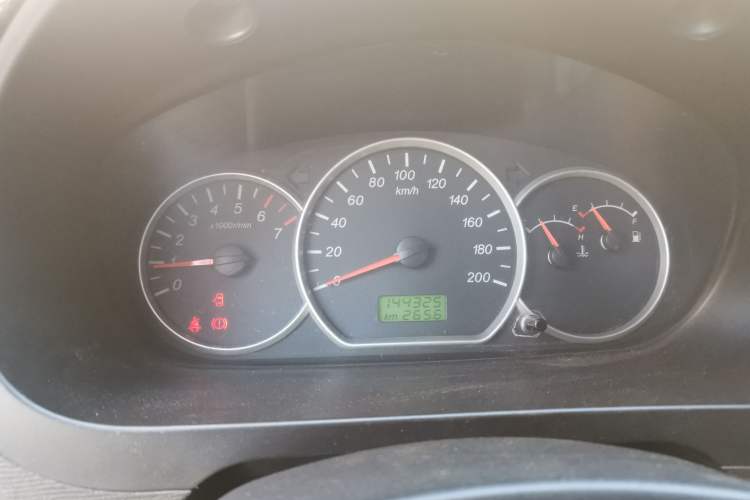 Used Wuling Hongguang 2013 1.5L Standard Version
