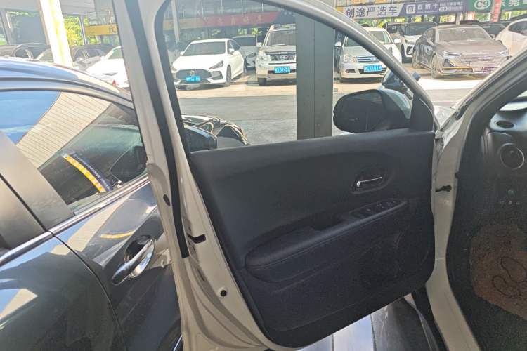 Used Honda XR-V 2021 1.5L CVT Classic Edition