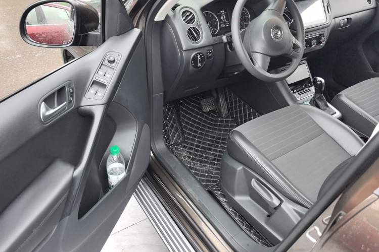 Used Volkswagen Tiguan 2015 1.8TSI Automatic Two-Wheel Drive Trend Edition