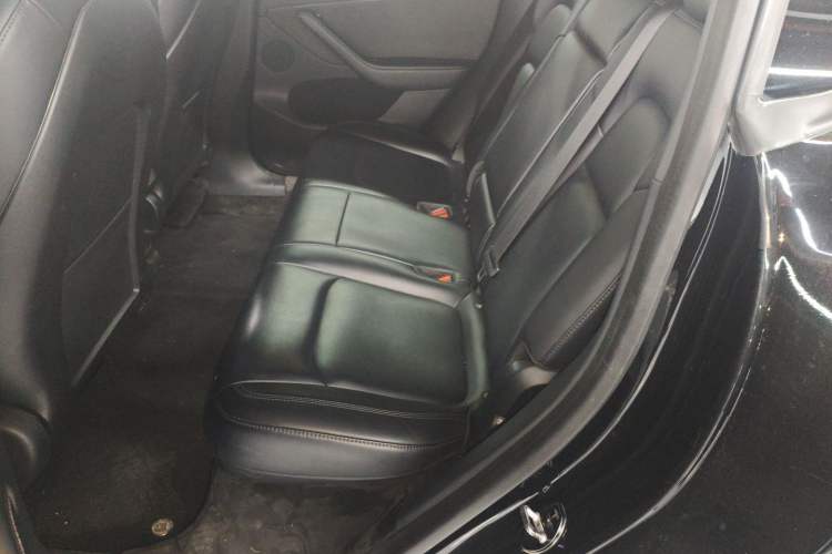 Used Tesla Model Y 2022 Rear-Wheel-Drive Version
