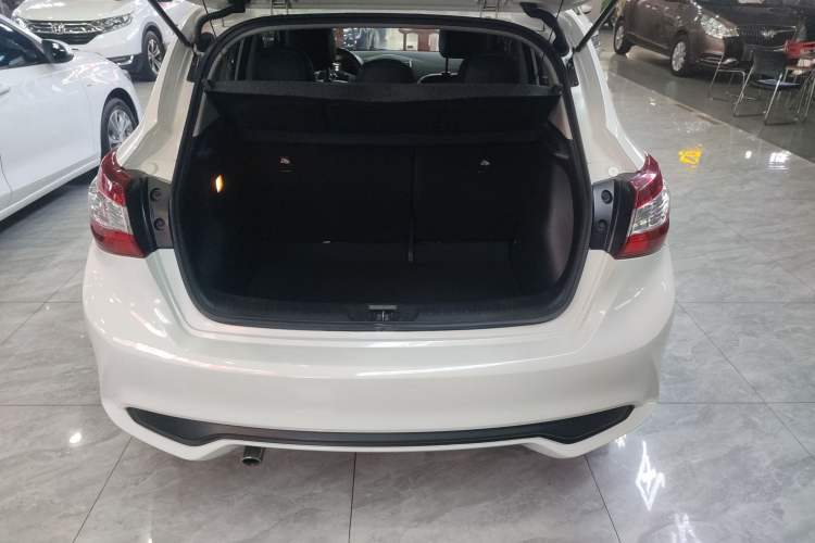 Used Nissan Tiida 2016 1.6L CVT Smart Drive Edition