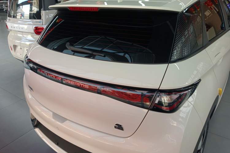 Used BYD Dolphin 2023 420 km Fashion Edition
