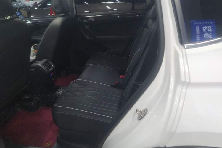 Used Volkswagen Tiguan L 2022 330TSI Automatic Two-Wheel Drive R-Line Enhanced Edition
