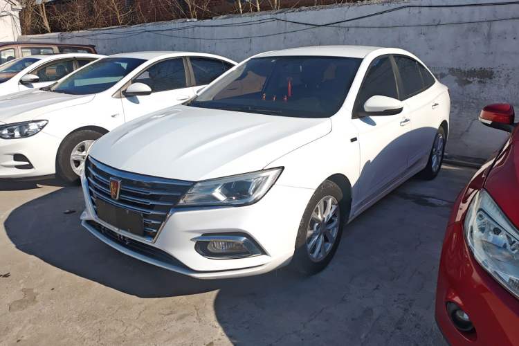 Used Roewe i5 2020 1.5L Manual 4G Connect Luxury Edition