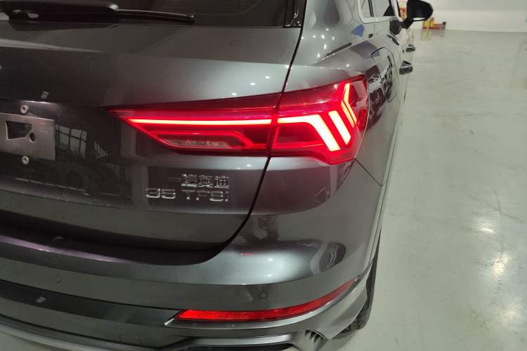 Used Audi Q3 2021 35 TFSI Progressive Dynamic Edition