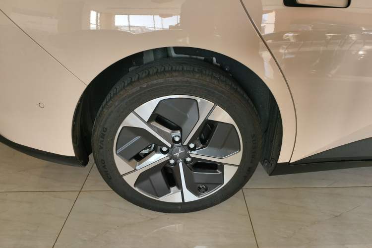 Used XPeng MONA M03 2024 620 with Ultra-Long Range