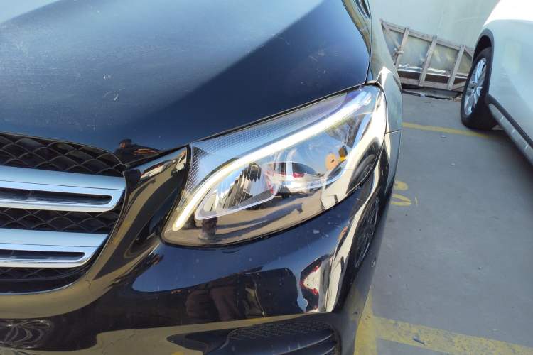 Used Mercedes-Benz GLC 2017 GLC 260 4MATIC Dynamic Edition
