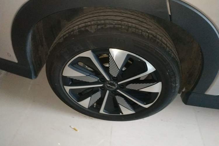 Used BYD Song PLUS New Energy 2025 DM-i Smart Drive 112KM Prestige Model
