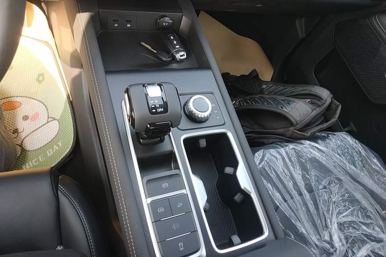 Used JMC DaDao 2024 All-Purpose Model 2.3T Diesel Automatic 4x4 Long-Wheelbase Comfort Edition