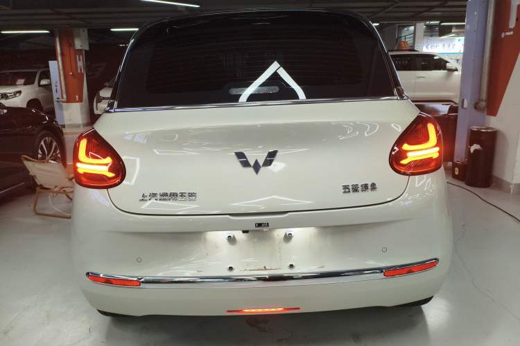 Used Wuling Bingo 2023 333 km Lingxi Connected+ Version
