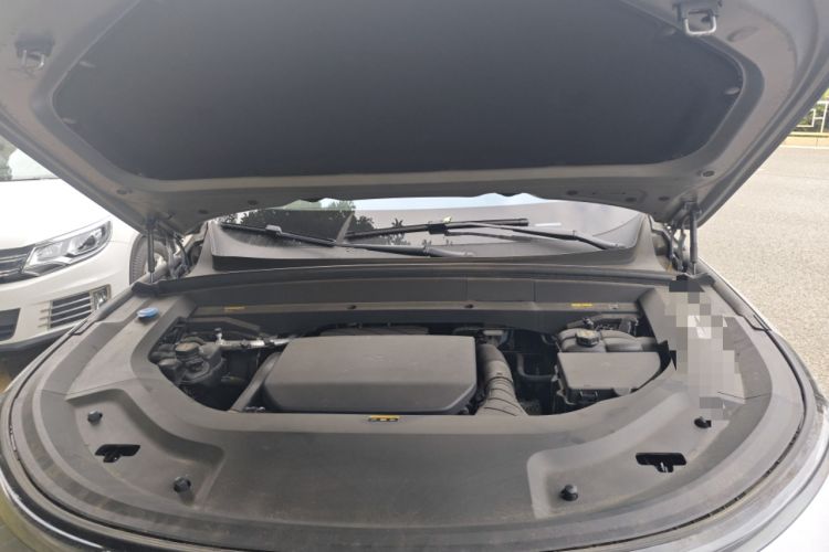 Used Li Auto L9 2022 Max model
