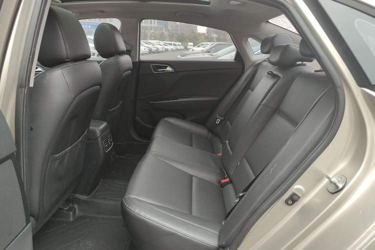 Used Hyundai Mistra 2016 1.8L Automatic Smart GLS