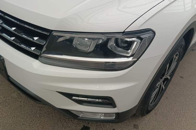 Used Volkswagen Tiguan L 2018 330TSI Automatic Two-Wheel Drive Luxury Edition