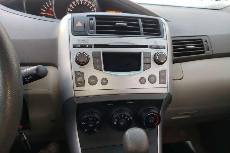 Used Toyota Verso 2011 180E CVT Elite Edition
