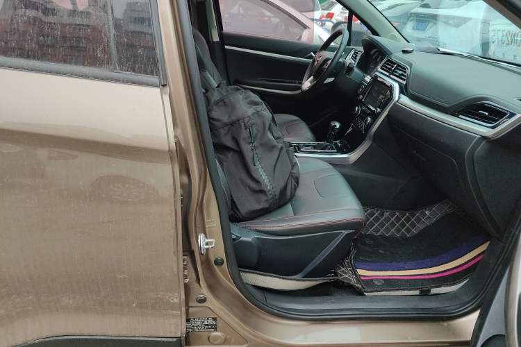 Used Haima S5 Youth Edition 2018 1.6L CVT Flagship Model
