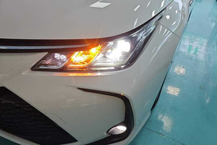 Used Toyota Corolla 2023 1.8L Smart Electric Hybrid Dual-Motor Elite Edition
