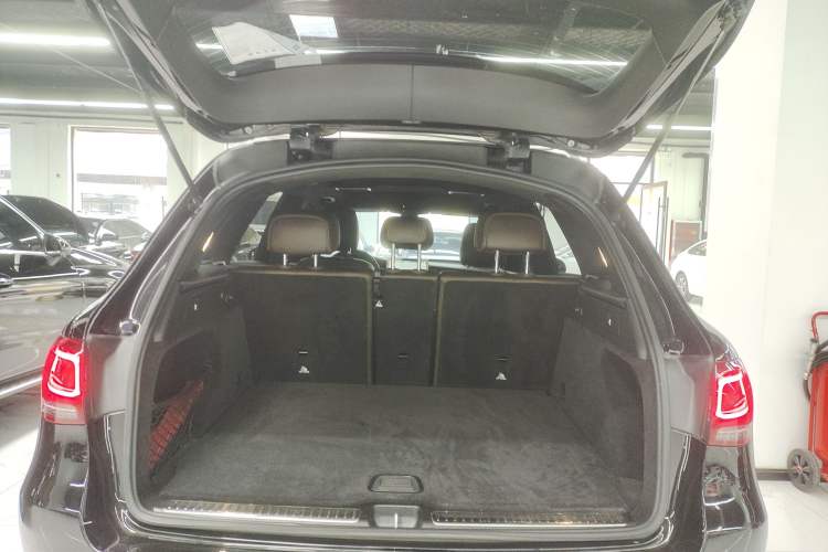 Used Mercedes-Benz GLC 2020 Facelift GLC 260 L 4MATIC Luxury Edition