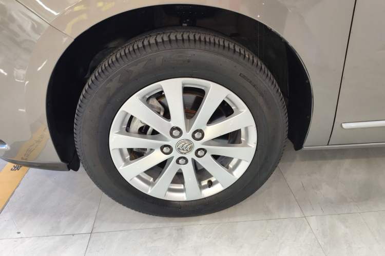 Used Buick GL8 2018 28T Luxury Model China VI Standard