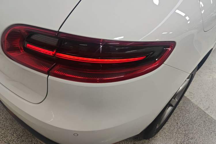 Used Porsche Macan 2016 Macan 2.0T
