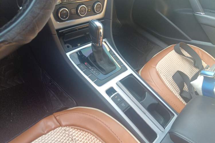 Used Volkswagen Passat 2015 1.8TSI DSG Prestige Edition
