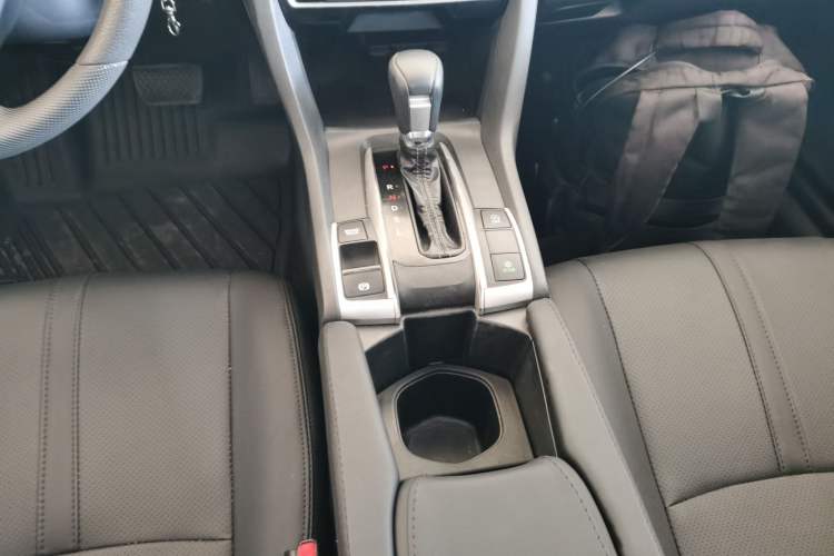 Used Honda Civic 2016 180TURBO CVT Comfort Version
