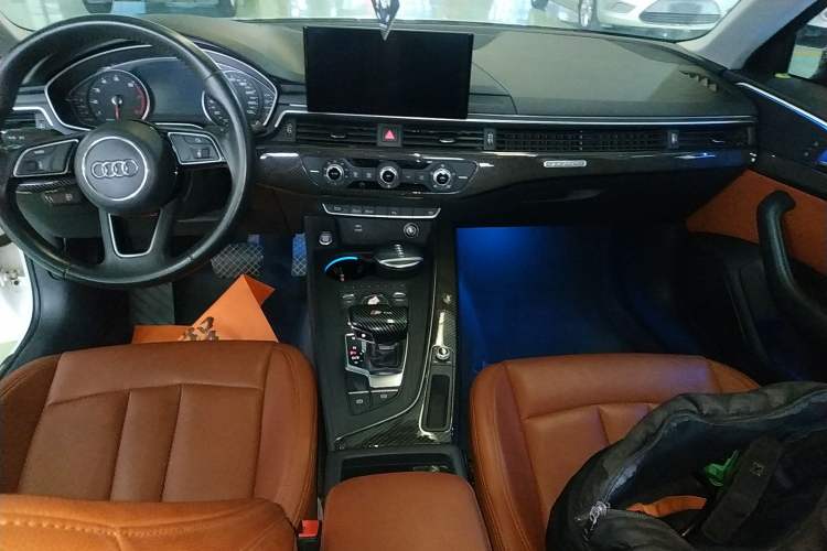 Used Audi A4L 2019 40 TFSI Ambition China VI