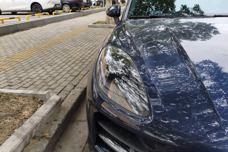 Used Porsche Macan 2018 Macan 2.0T