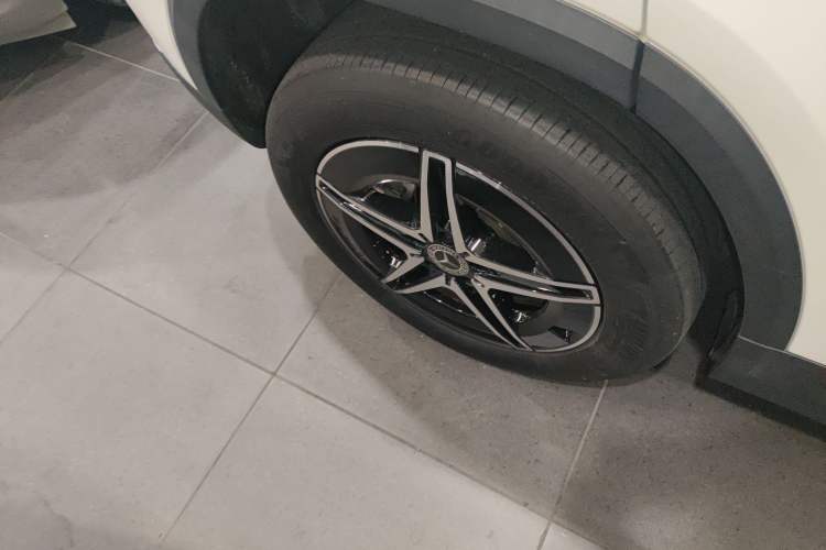 Used Mercedes-Benz EQA 2022 EQA 300 4MATIC Launch Edition
