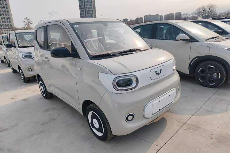 Used Wuling Hongguang MINIEV 2024 3rd Generation 215km Youth Edition
