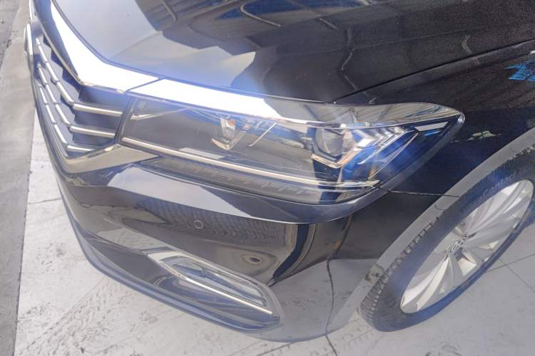 Used Volkswagen Passat 2019 330TSI Elite Edition China VI
