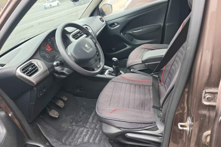 Used Peugeot 301 2014 1.6L Manual Comfort Edition