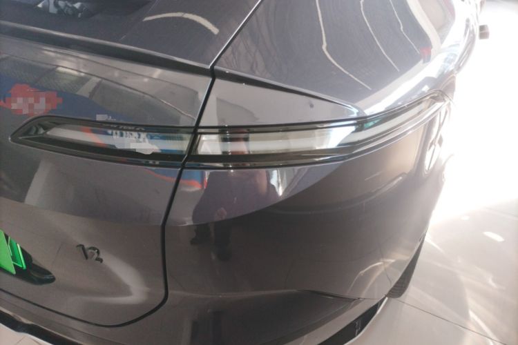 Used  12 2024 700 Three-Laser Rear-Wheel Drive Luxury Edition
