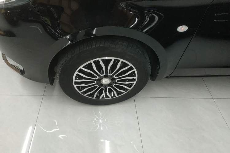 Used Mercedes-Benz Vito 2018 2.0T Business Version China VI Emission Standard
