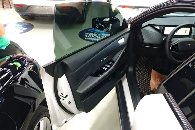 Used  SL03 2023 135Plus Range-Extended Version
