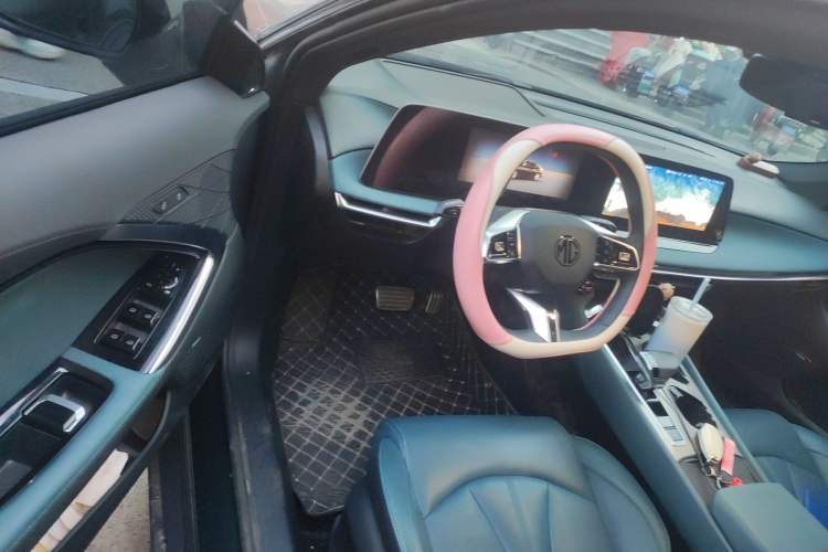 Used MG 7 2023 2.0T Automatic Hunter Luxury Edition
