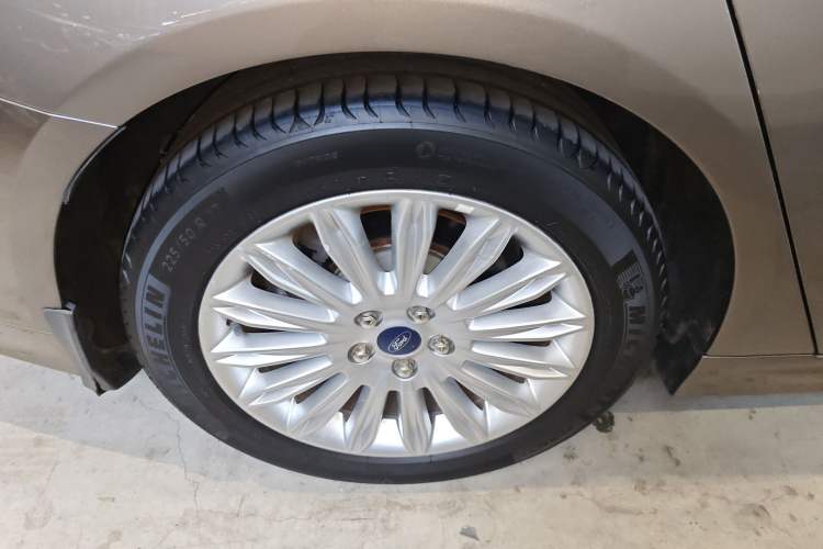 Used Ford Mondeo 2013 2.0L GTDi 200 Luxury Model
