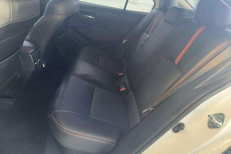 Used Toyota Corolla 2021 Dual-Motor 1.8L E-CVT Elite Edition
