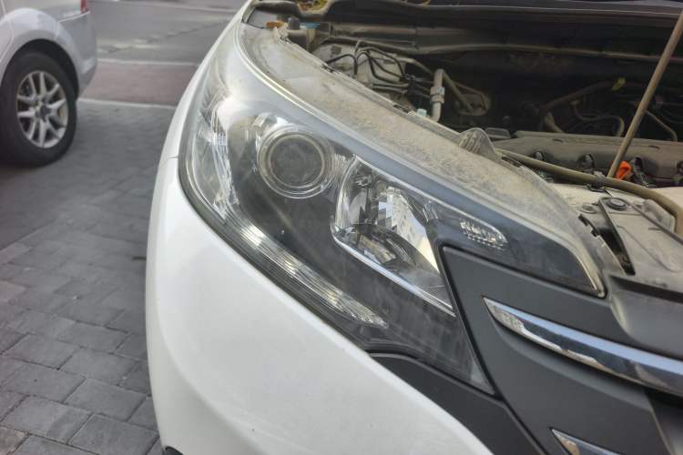 Used Honda CR-V 2013 2.0L Two-Wheel-Drive Classic Edition