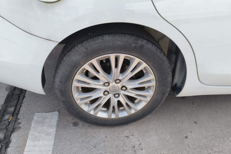 Used Buick GT 2016 15N Automatic Luxury Edition
